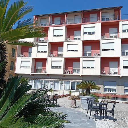 Hotel Robinia إمبيريا المظهر الخارجي الصورة